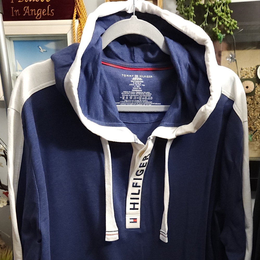 Tommy Hilfiger sleepwear hoodie - Picture 5 of 9